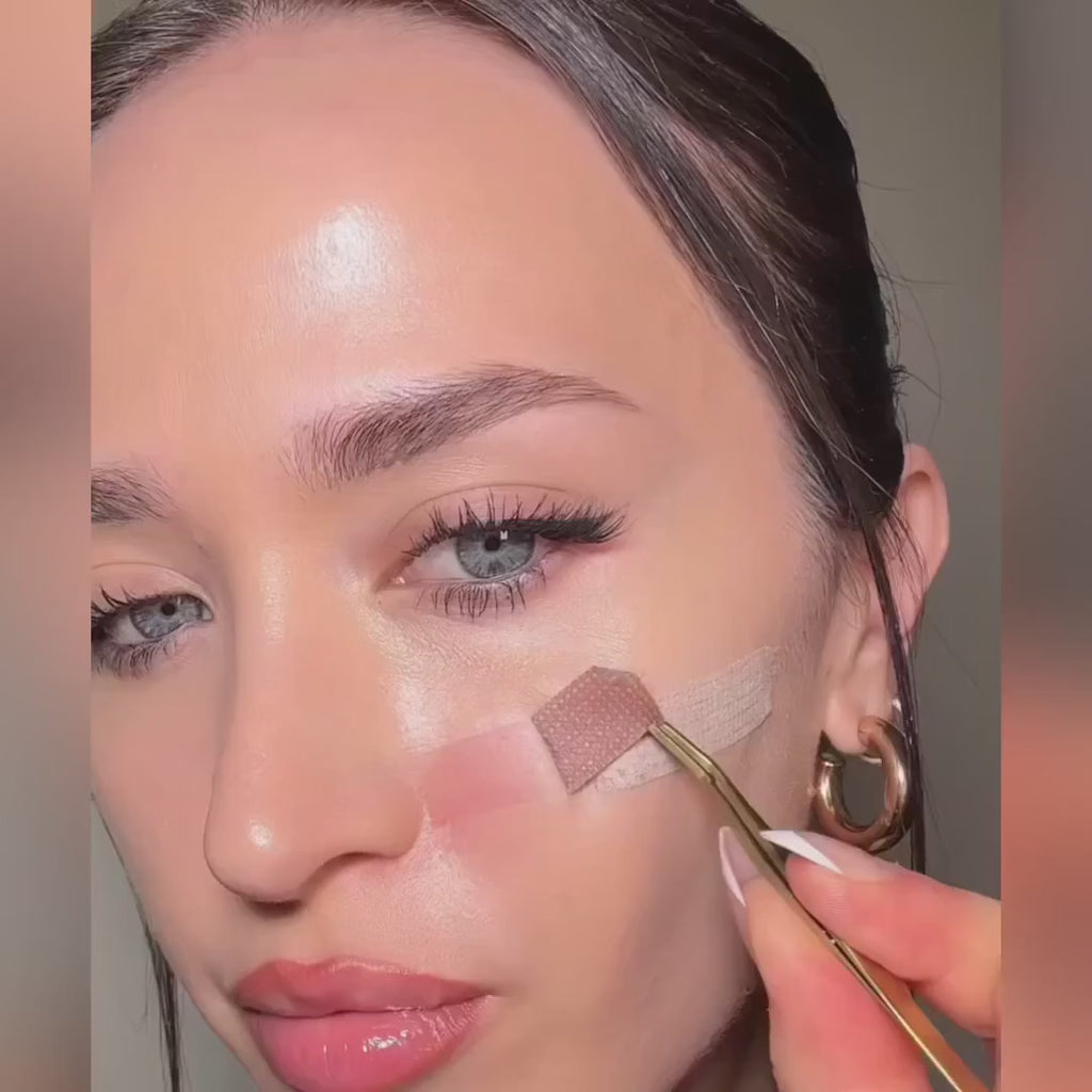 Adaptive Foundation with Built-In Brush